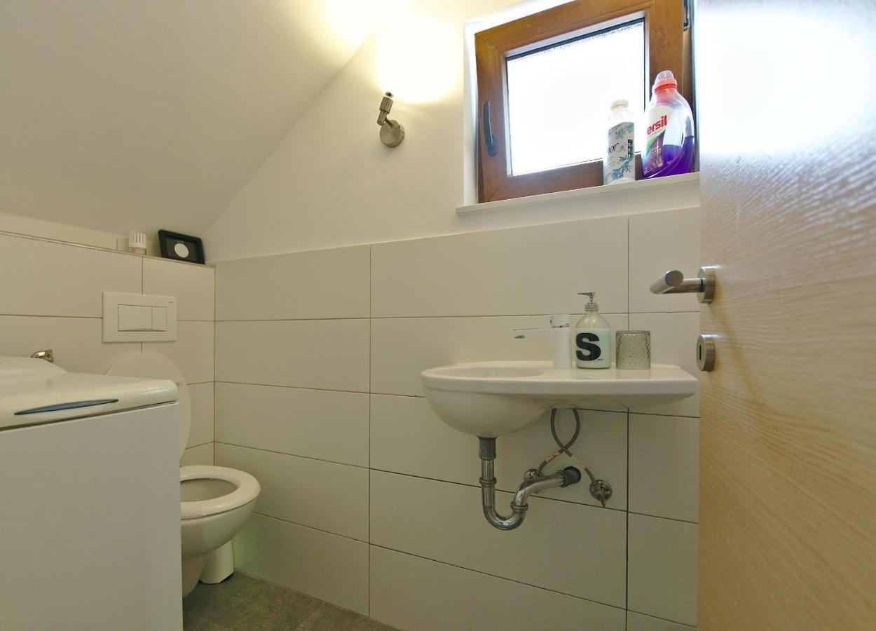 Holiday House With Pool Čavle Kültér fotó